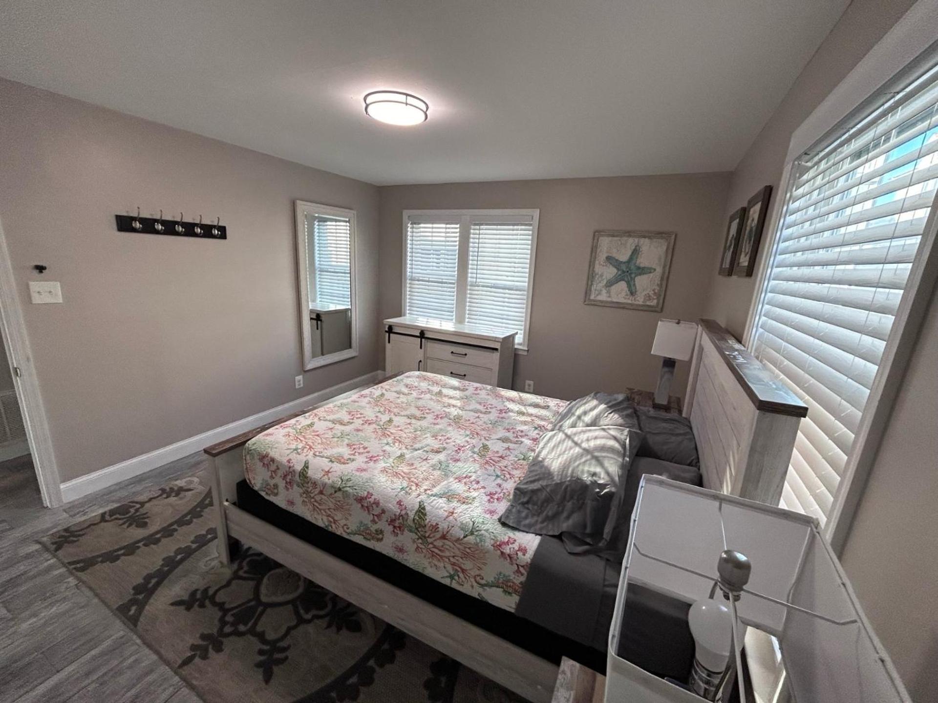 Beach Block Parking Modern Decor Porch Brigantine Exterior foto
